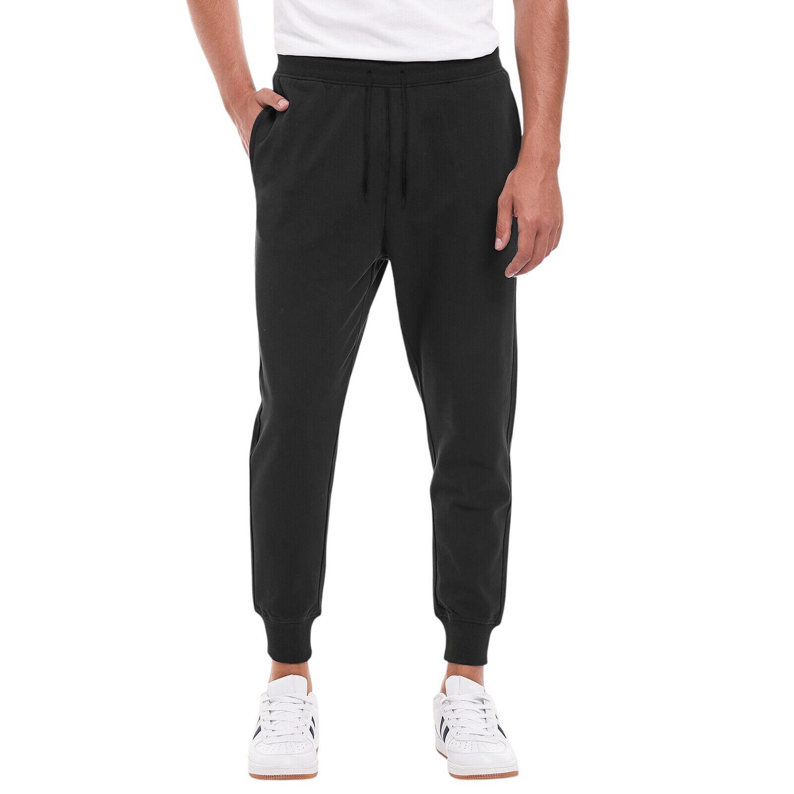 Pantaloni tuta